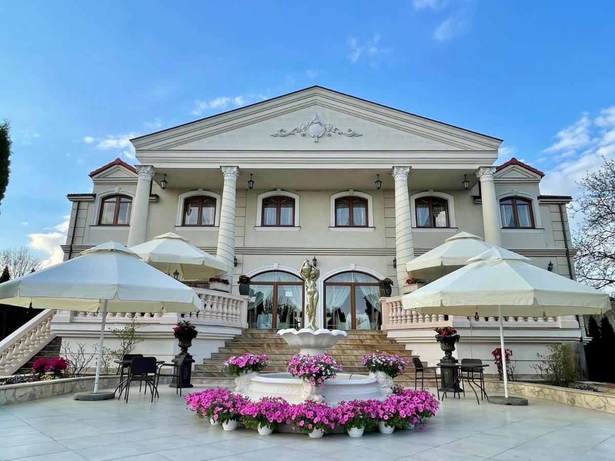 Hotel Palac Akropol Lublin Exterior photo