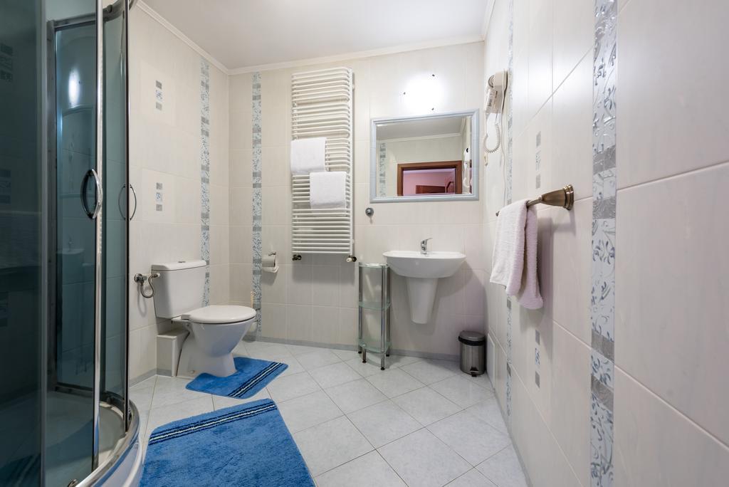 Hotel Palac Akropol Lublin Room photo