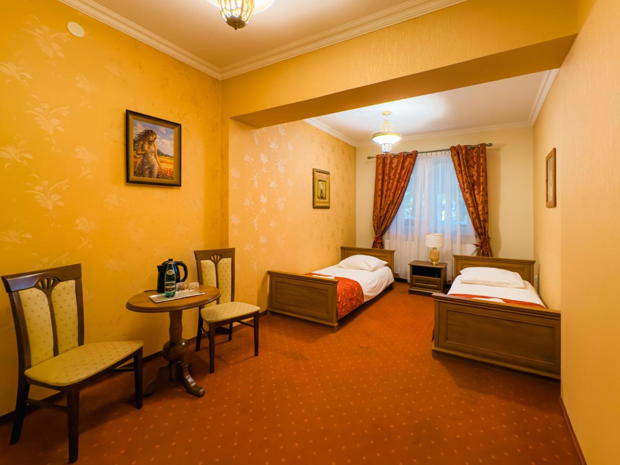 Hotel Palac Akropol Lublin Exterior photo